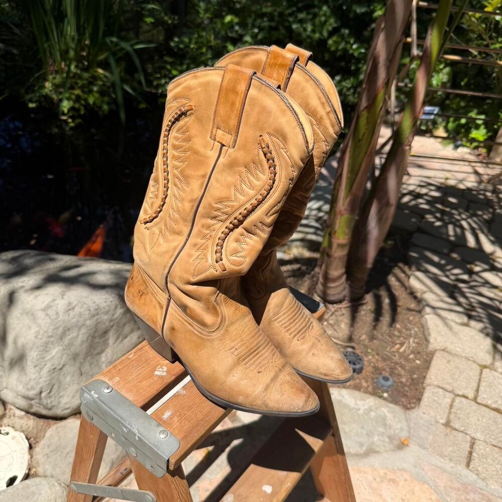 American-vintage Men's Tan and Brown Boots